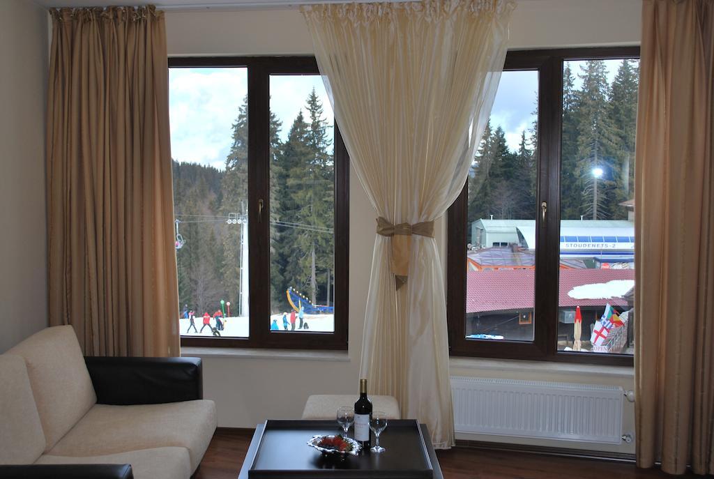 Spider House Aparthotel Pamporovo Quarto foto