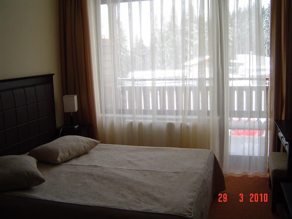 Spider House Aparthotel Pamporovo Quarto foto